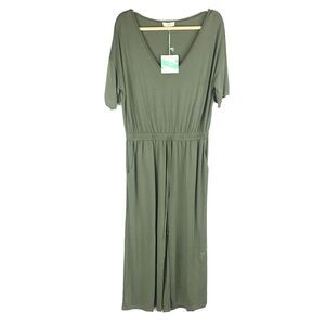 Umgee Short Sleeve Jumpsuit with Drawstring Waistline L Large Olive Green Romper